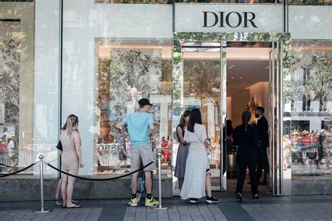 o'que significa dior|facts about the brand dior.